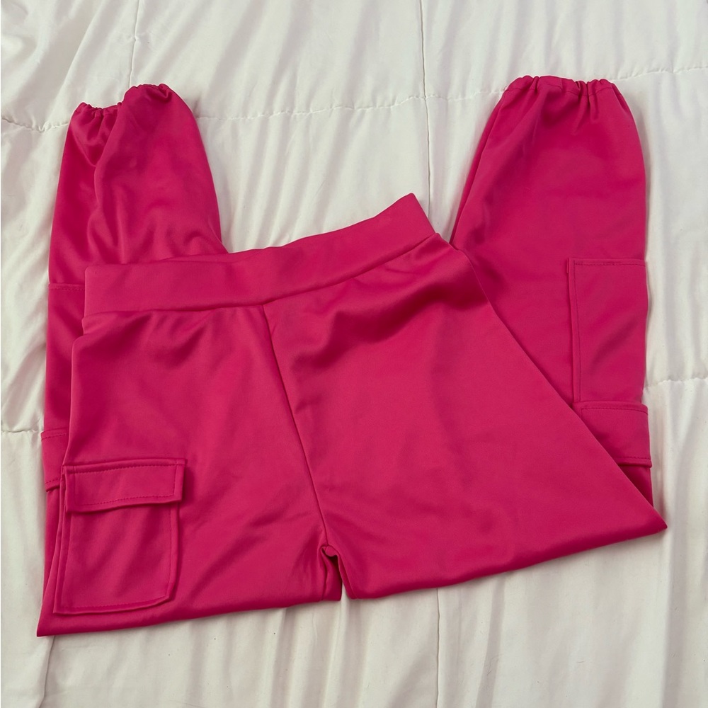Women’s Small Pink Cargo Pants